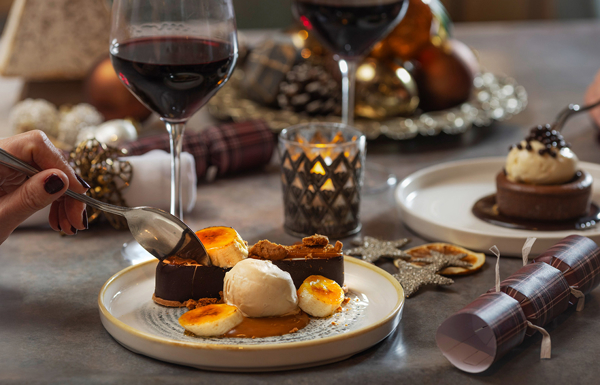 Carousel Desktop (Festive Lunch)