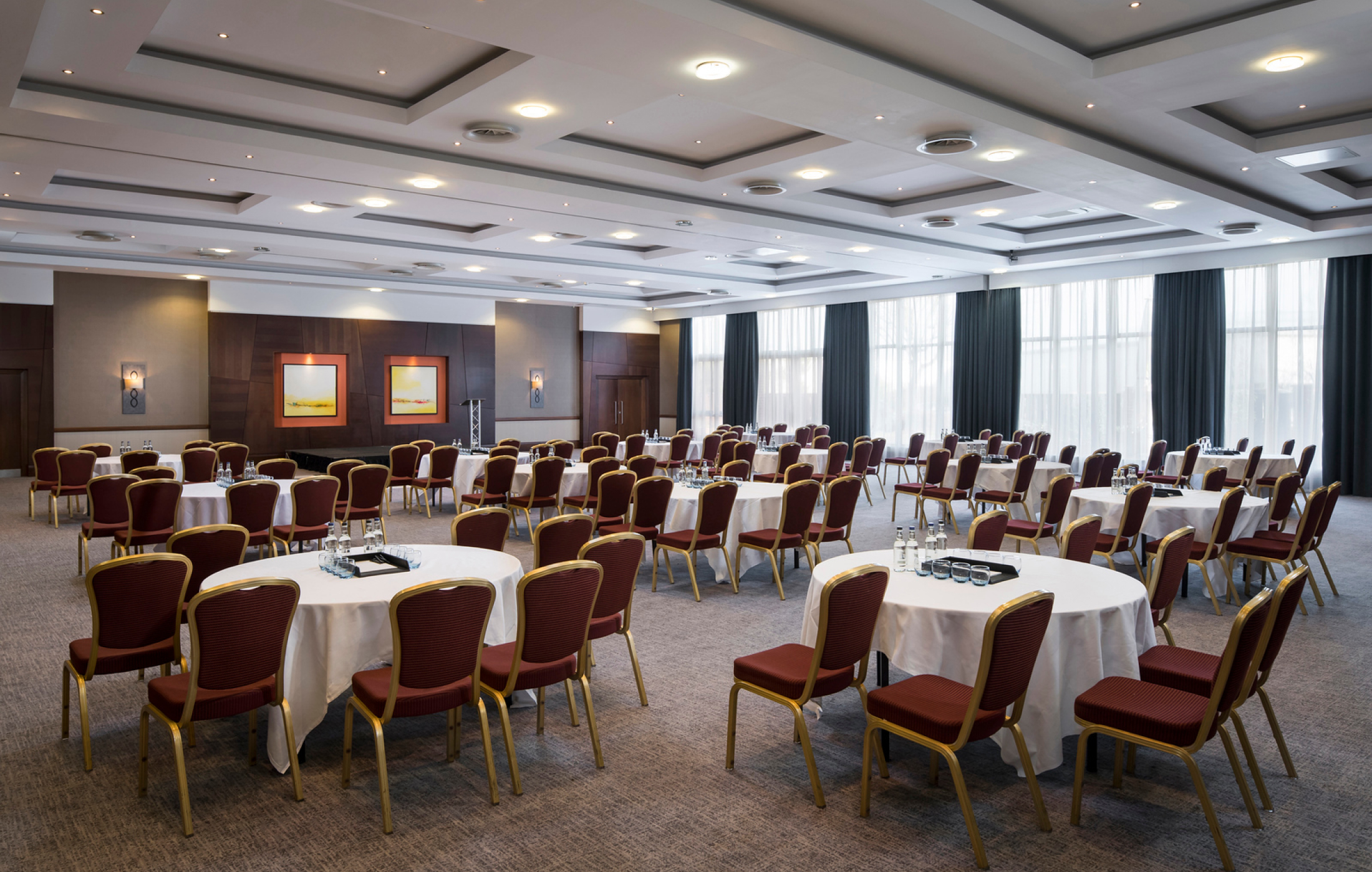 Ashfordinternational Gallery Meetings Kent Suite Cabaret 2