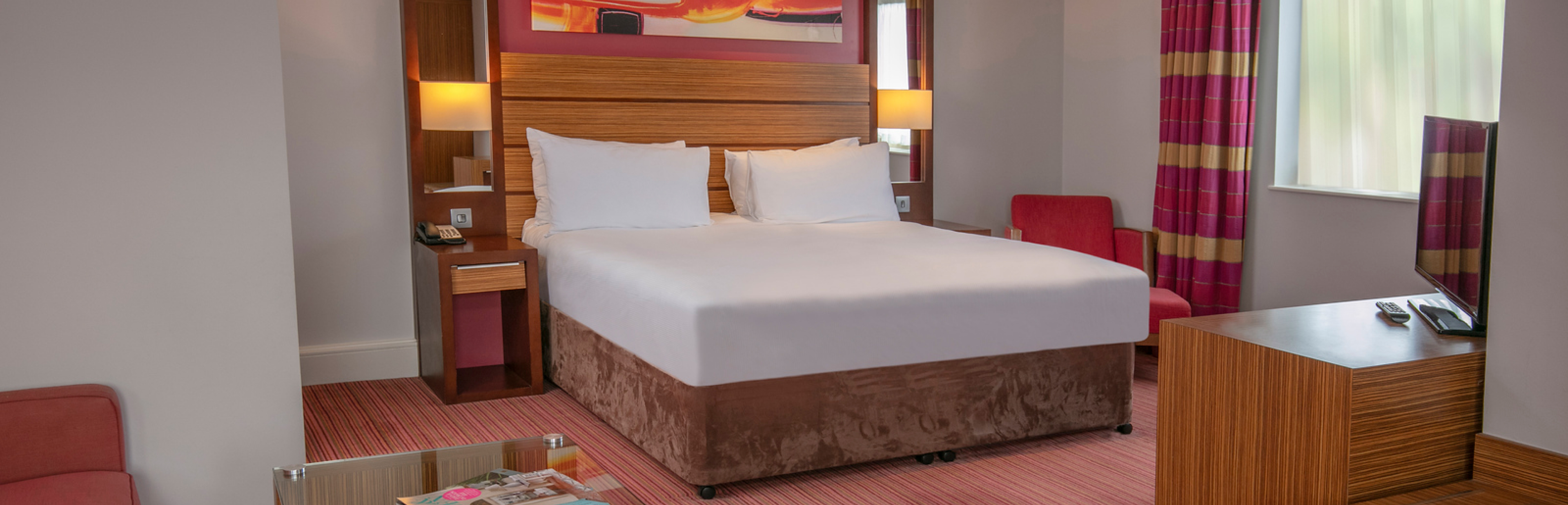 Suites Inner Desktop