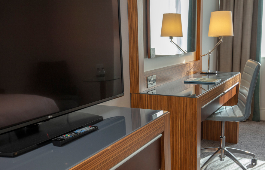 Deluxe Carousel Desktop Deluxetwin 02