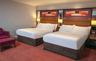 Deluxe Carousel Desktop Deluxefamily 03