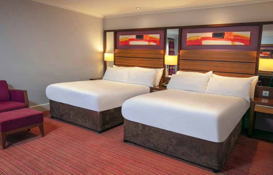 Deluxe Carousel Desktop Deluxefamily 03