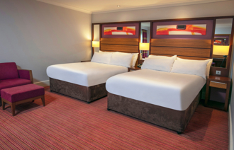 Deluxe Carousel Desktop Deluxefamily 04